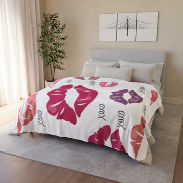 Valentine's Lip Fleece Sherpa Blanket