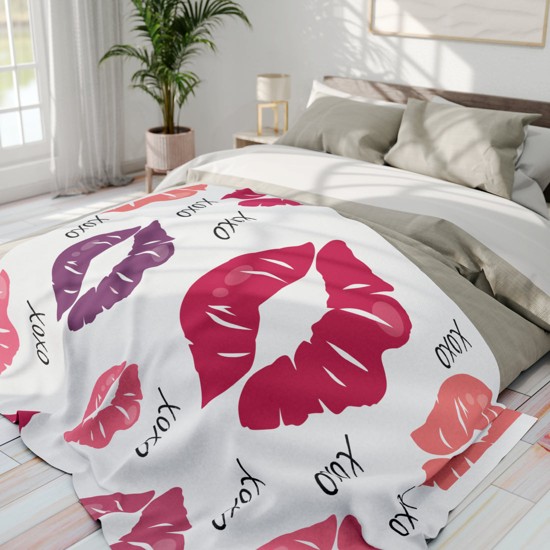 Valentines Lip Arctic Fleece Blanket
